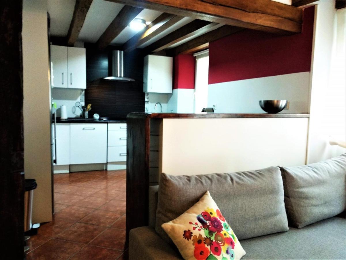 Casa Rural Madera Y Sal Salinas de Anana Bagian luar foto
